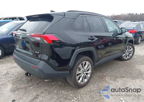 2022 Toyota Rav4 Xle Premium z USA, uszkodzony, nr VIN 2T3C1RFV5NC180047